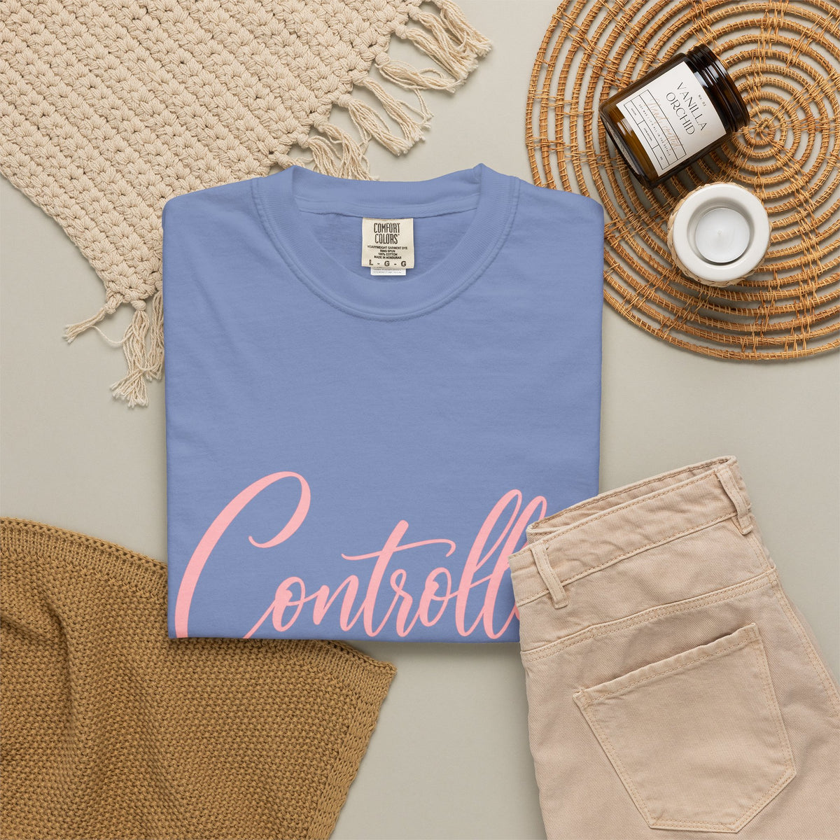 Controlled Mind T-Shirt — Feminine Script Graphic Tee with Pink Heart