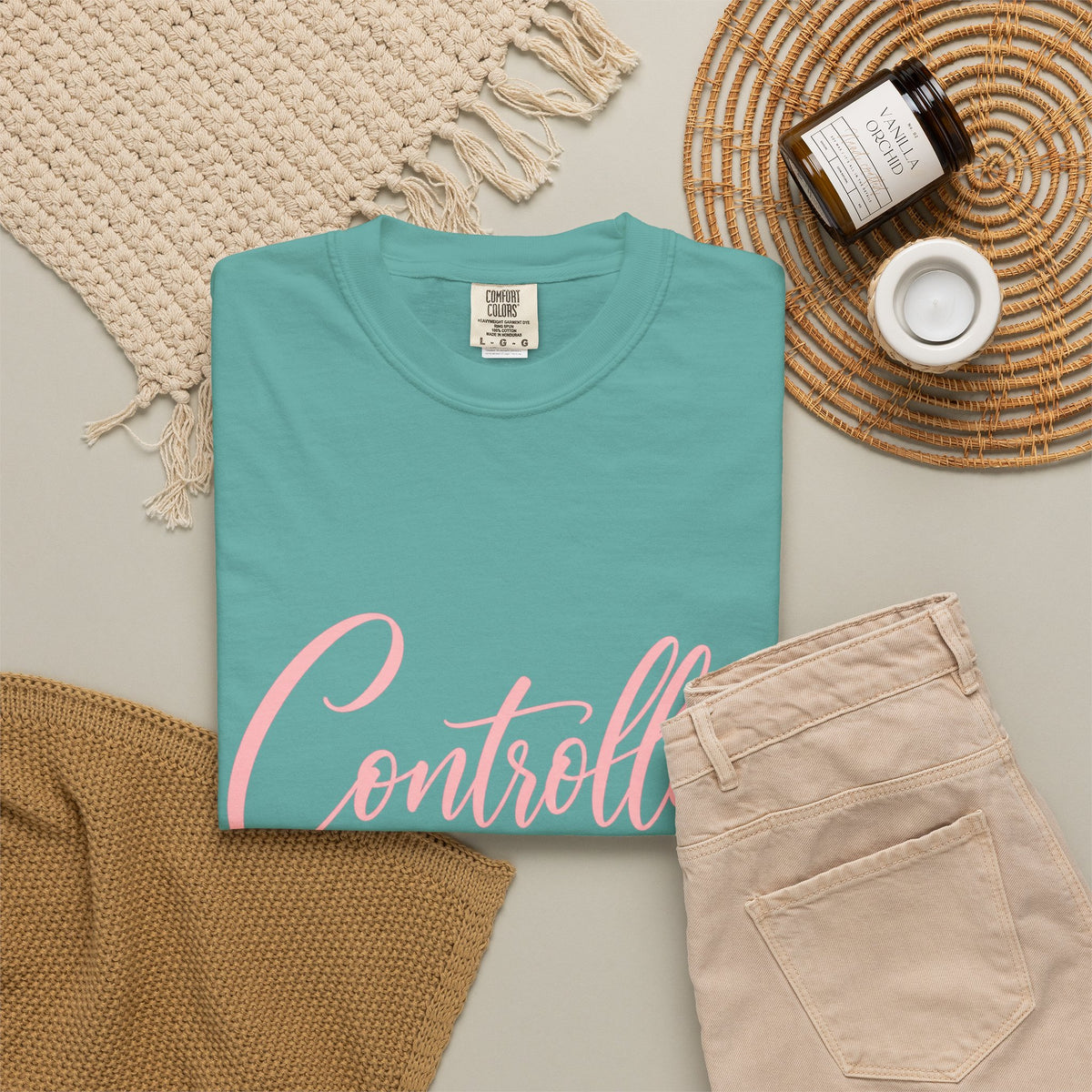 Controlled Mind T-Shirt — Feminine Script Graphic Tee with Pink Heart