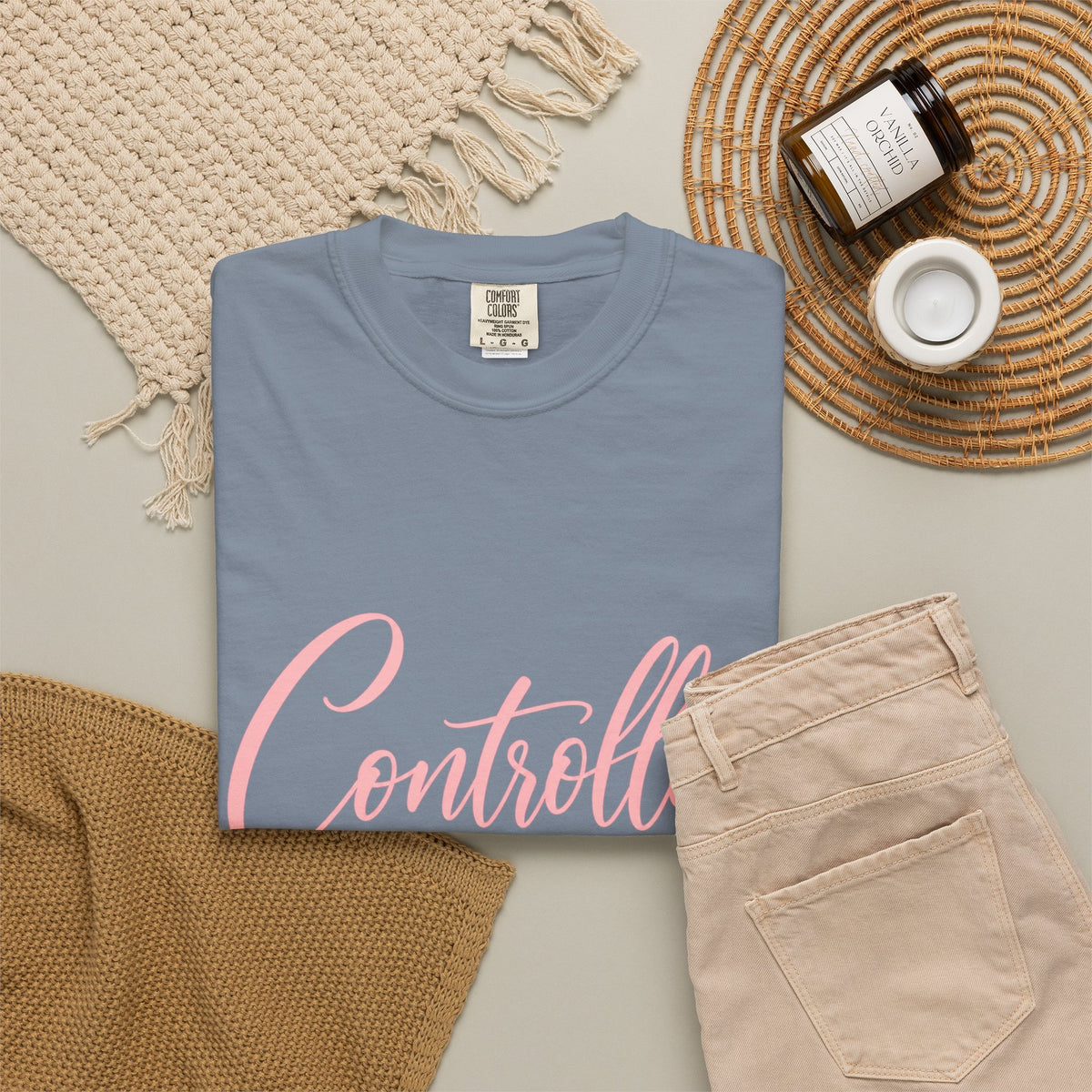Controlled Mind T-Shirt — Feminine Script Graphic Tee with Pink Heart