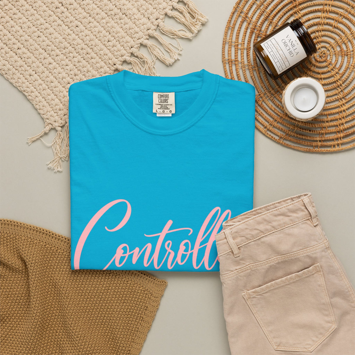 Controlled Mind T-Shirt — Feminine Script Graphic Tee with Pink Heart