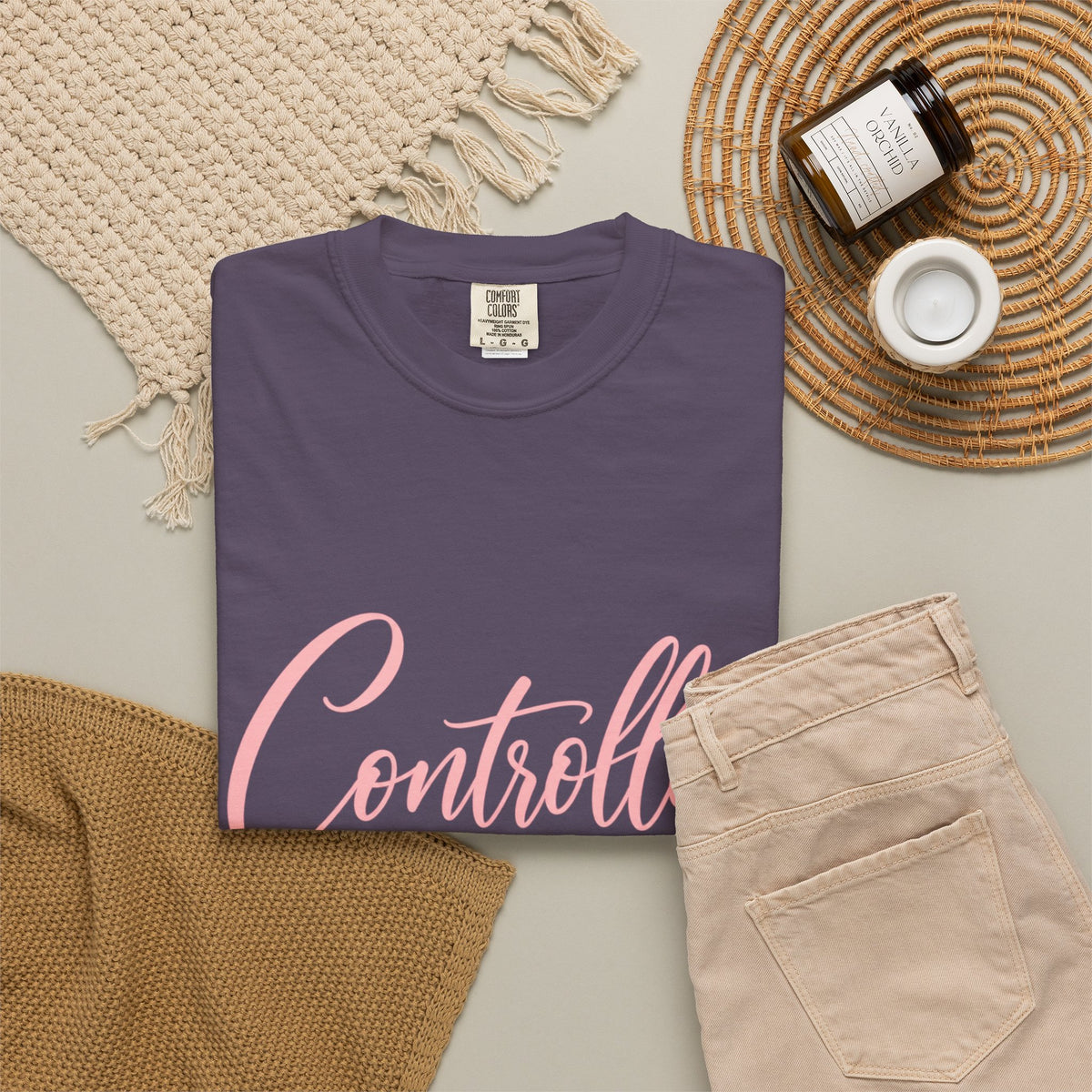 Controlled Mind T-Shirt — Feminine Script Graphic Tee with Pink Heart